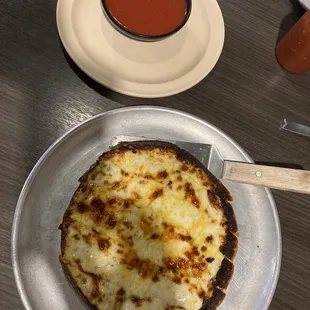 cheese &quot;sticks&quot; (really, cheese bread that tastes like a delicious cheese pizza)