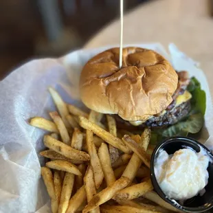 Cheeseburger and fries