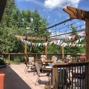 Live music on occasion.