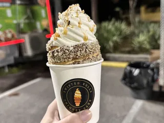 Twisted Rolls Chimney Cake