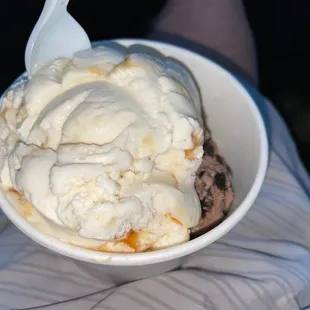 Bananas Foster &amp; amaretto cheesecake