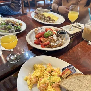 Lox Scramble