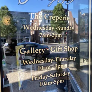 Crêperie &amp; Gallery Hours.