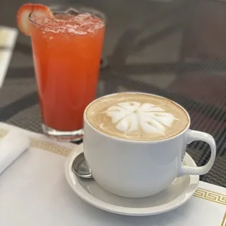 Fresh Strawberry Lemonade