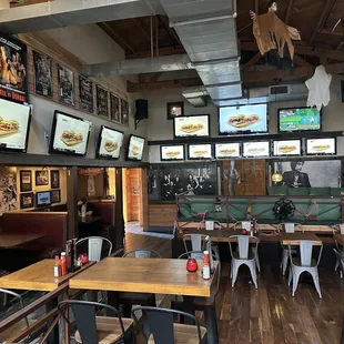 Deep inside seating with a small party area, looks alike a dugout. Lol