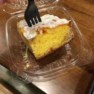 Honey Bun Cake