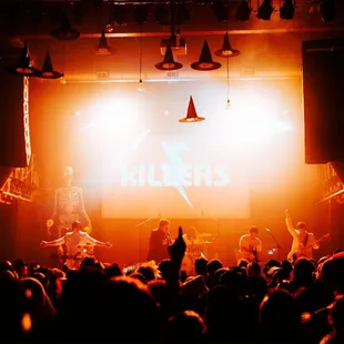 Creepy Cheapy 2022 noveltysongs as THE KILLERS