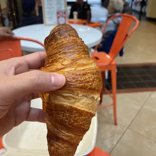 Butter croissant