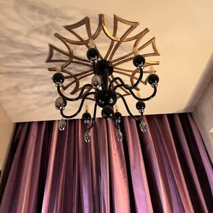 Missing chandelier parts