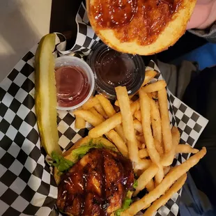 Bbq chicken sandwich