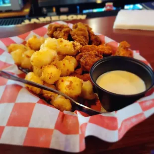 Boneless wings with side of cheese curds