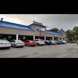 a parking lot full of cars