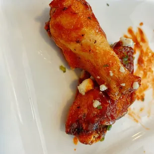 chicken wings, fried chicken, chicken, bbq chicken, fried chicken wings, poultry, food, bbq wings, chicken wings and fried chicken