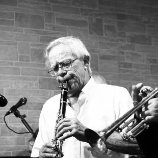 ramen and noodles, interior