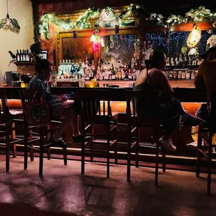 Rude lady taking 3 spaces in the bar area is this amazing space.