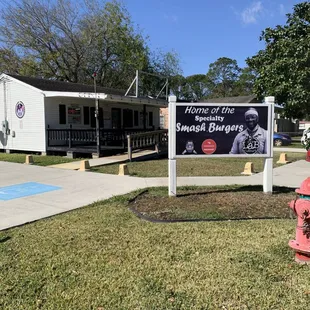 Front of Culonary Lab