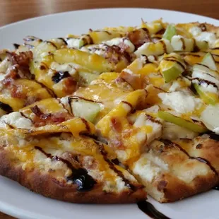 Naan Flatbread Pizza