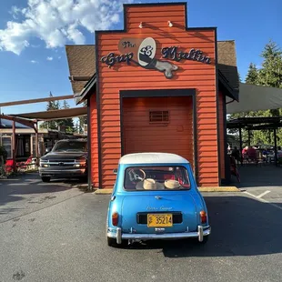 Our Mini Cooper group ate at Cup and Muffin