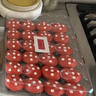 red and white polka dot cupcakes