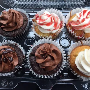 The Chocolate cupcakes are DELICIOUS!! Especially the Triple chocolate!! My husband liked the Plain Jane. Also shown Strawberry.