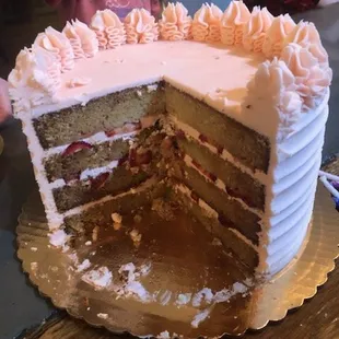 Strawberries &amp; cream cake