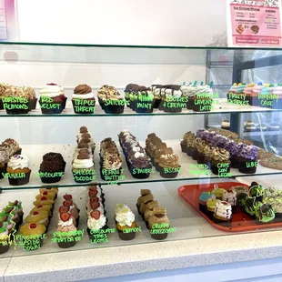 Cupcake selections (07/2024)