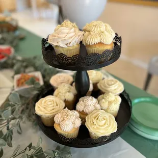 a display of cupcakes