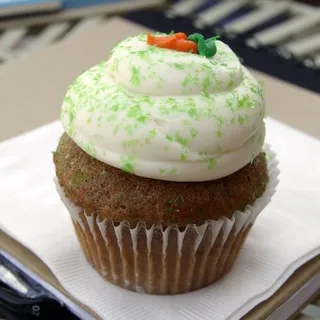 Bugsy Cupcake