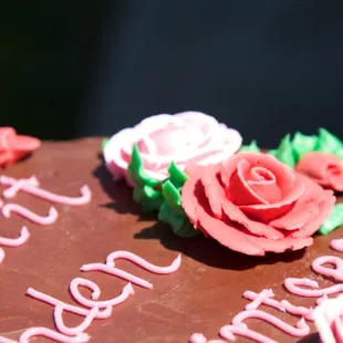 Royal icing roses