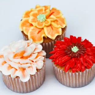 Flower cupcakes