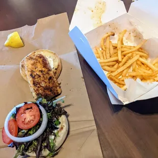 the blackened mahi sandwich w/ old bay fries ($16)