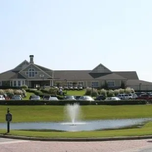 A Golfers Clubhouse/Wedding Paradise Getaway