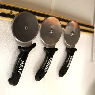Pizza cutters