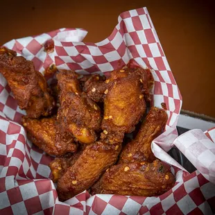 chicken wings, bbq wings, fried chicken, bbq chicken, poultry, chicken wings and fried chicken, fried chicken wings, chicken, food