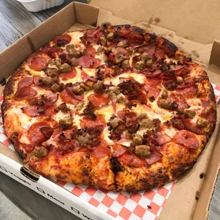 Hungry Bulldog Pizza