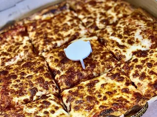 Hot Rod Willy's Pizza