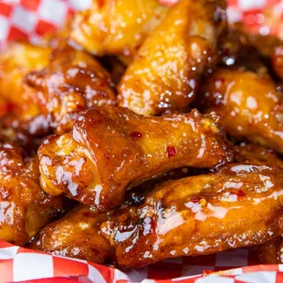 chicken, chicken wings and fried chicken, poultry, fried chicken wings, bbq wings, chicken wings, bbq chicken, fried chicken, food