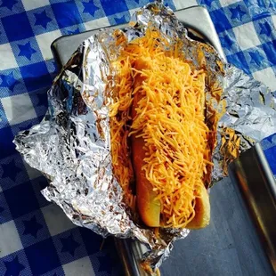 Classic Dirty Curty! Cream Cheese, Chili, Cheese on a 1/4lb ALL BEEF DOG!