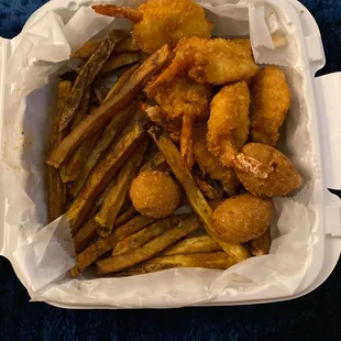 Shrimp platter w hush puppies ordered through Door Dash