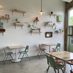 Such a cute dining area