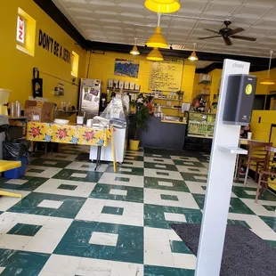 Color scheme reminds me of a Donovan song. Ask your grandparents younger YELP fans.