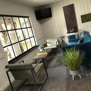 Seating area by door