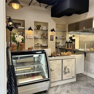 Grand Opening, incredible service on the first day. Thank you!