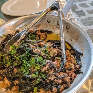 Pasta aglio olio squid ink