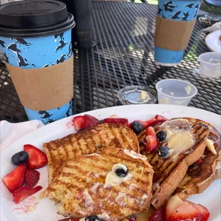 French toast with fruit and a latte