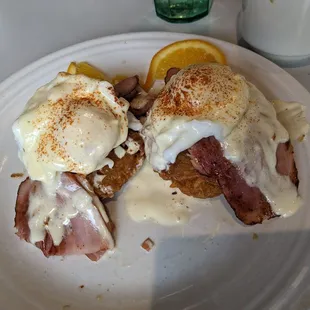 One of the best benny's I've ever had. The crisp potato pancakes were most notable and I enjoy a well done non runny poached egg.
