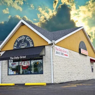 the outside of a coffee shop