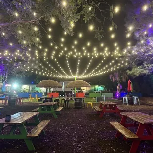 The spot where we&apos;re located has gorgeous lights &amp; picnic tables