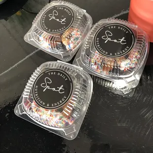 The Daily Spot:  Donuts (19 Sep 2021)