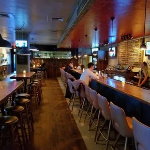 sushi and sashimi, interior